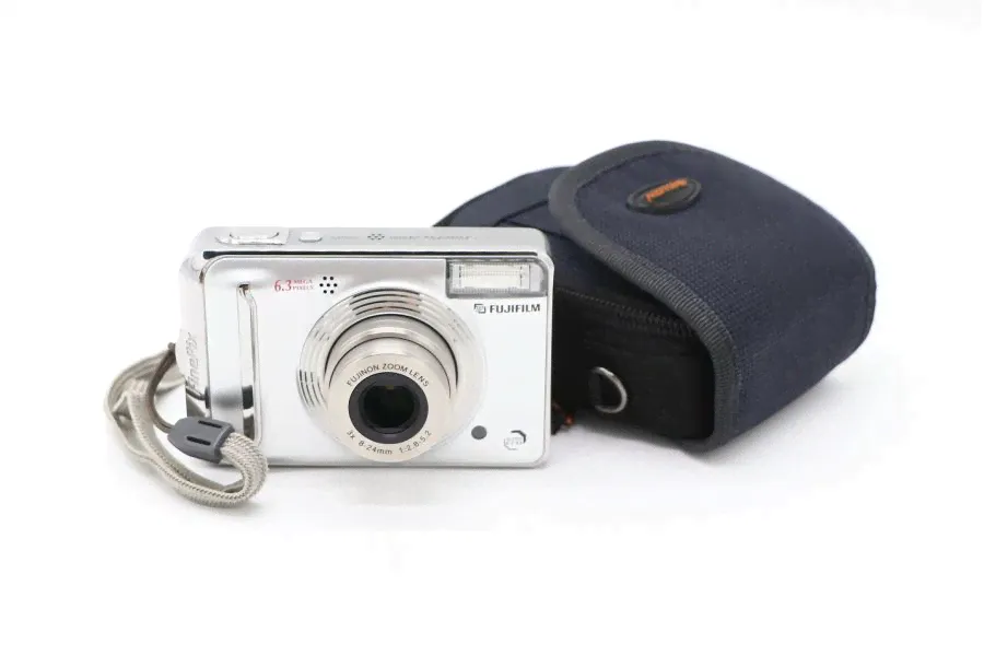 Fujifilm FinePix A600-0