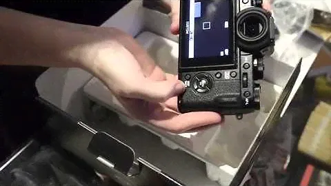 Fujifilm XT1 Unboxing (no audio)