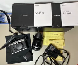 Fujifilm X-E3 Mirrorless Digital Camera (Kit with 18-55mm Lens)