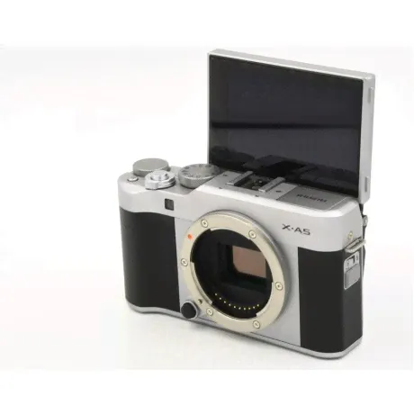 Цифровой фотоаппарат FujiFilm X-A5 Body Silver-1