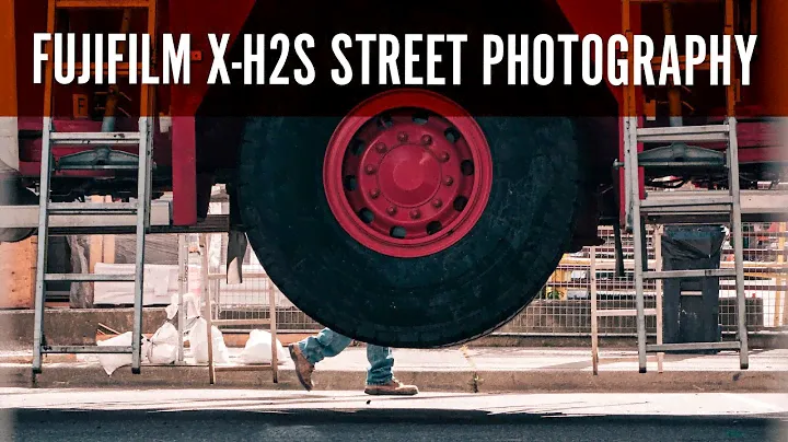 Fujifilm X-H2S Street Photography with XF 16-80mm, XF 70-300mm