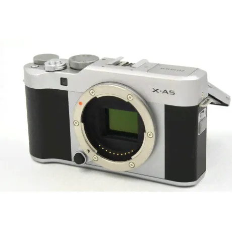 Цифровой фотоаппарат FujiFilm X-A5 Body Silver-4