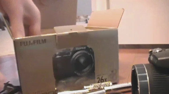 FujiFilm S3300 Unboxing